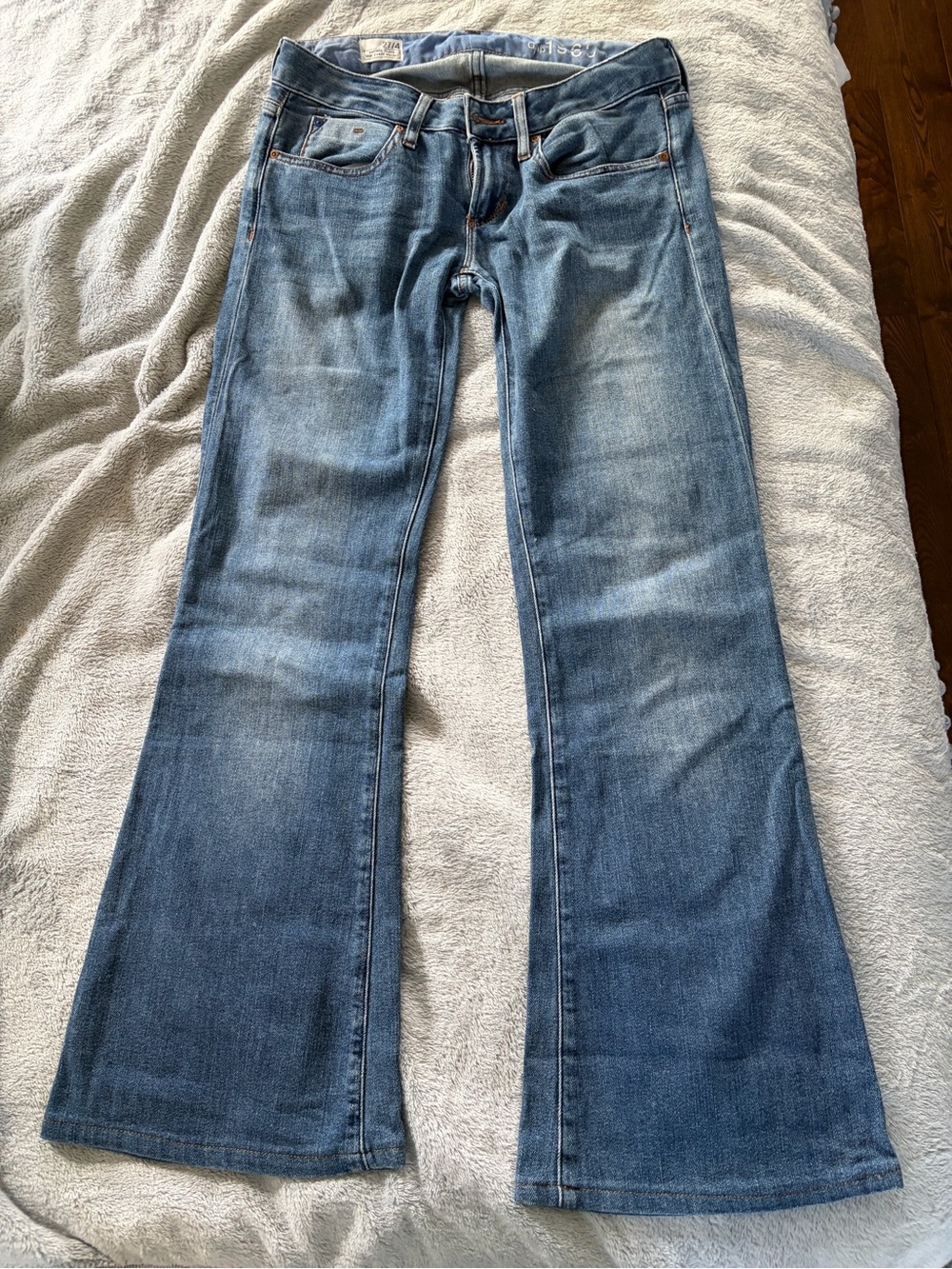Gap 1969 Mid-Rise Blue Flare Jeans for Women